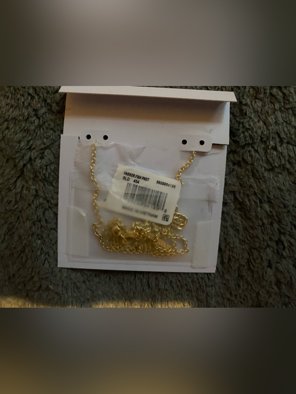 BNWT Kendra Scott Parker Short Gold Fish w/Abalone Shell Necklace $75 - Picture 4 of 4
